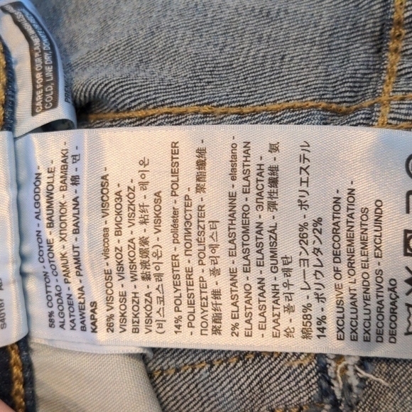 Levi's Maui View Boyfriend Jeans size 12 - Picture 9 of 12